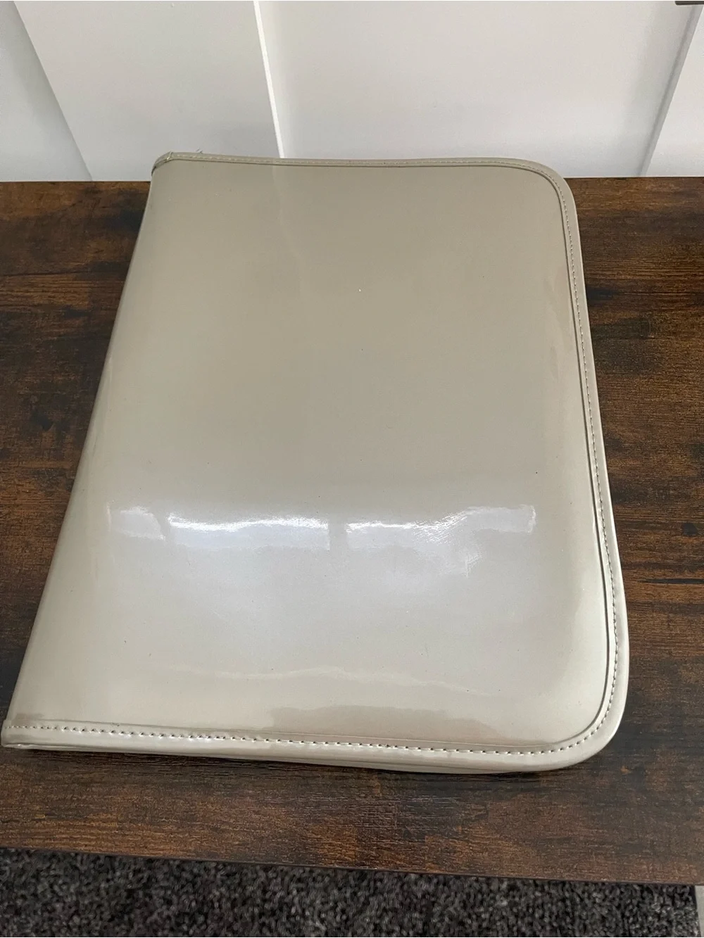 Beijo Glossy Patent Tablet Folio Case in Taupe